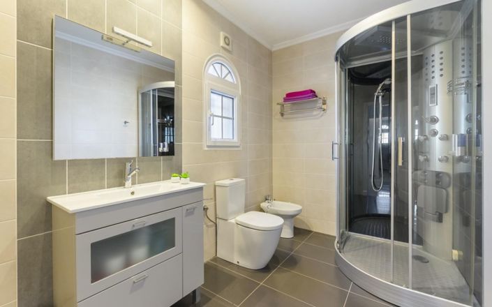 Image No.17-4 Bed Villa for sale