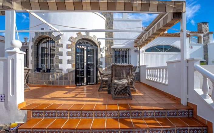 Image No.24-4 Bed Villa for sale