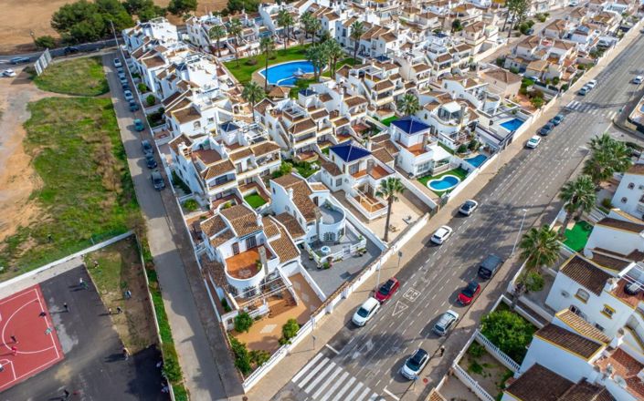 Image No.45-4 Bed Villa for sale