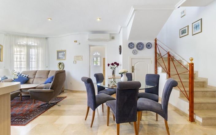 Image No.9-4 Bed Villa for sale