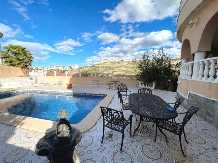 Image No.25-5 Bed Villa for sale