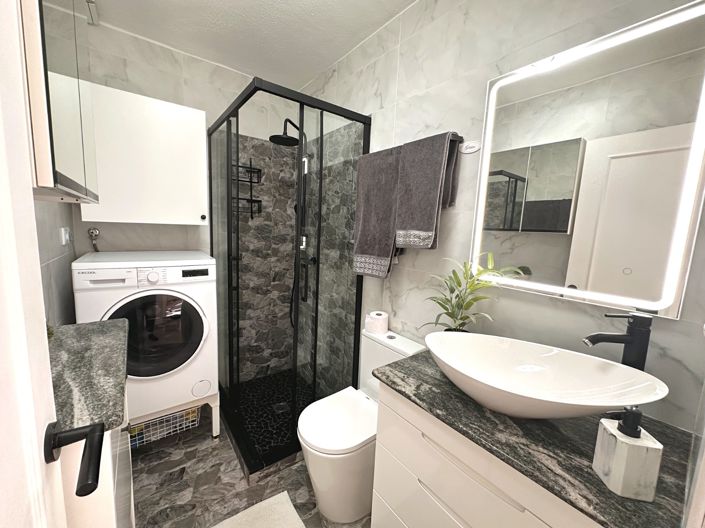 Image No.13-2 Bed Apartment for sale