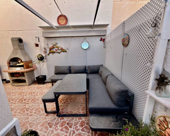 Image No.21-2 Bed Villa for sale