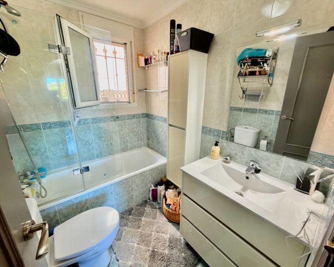 Image No.8-2 Bed Villa for sale