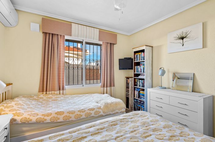 Image No.22-4 Bed Villa for sale