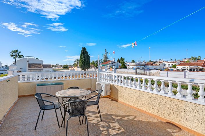 Image No.33-4 Bed Villa for sale