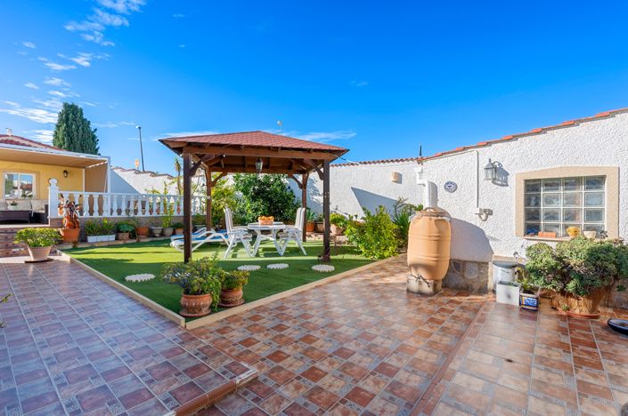 Image No.44-4 Bed Villa for sale