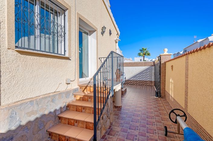 Image No.47-4 Bed Villa for sale