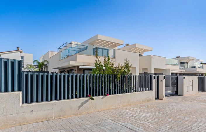 Image No.32-3 Bed Villa for sale