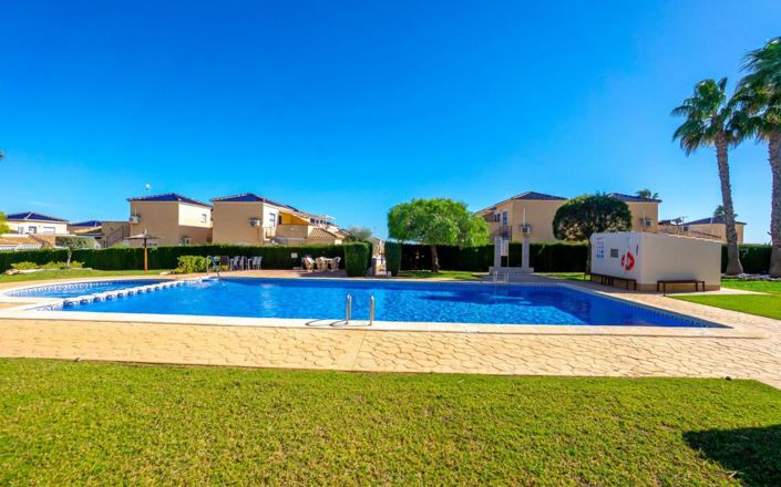 Image No.33-3 Bed Townhouse for sale