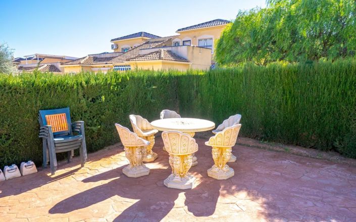 Image No.35-3 Bed Townhouse for sale