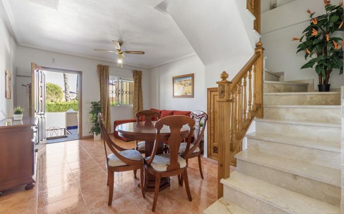 Image No.5-3 Bed Townhouse for sale