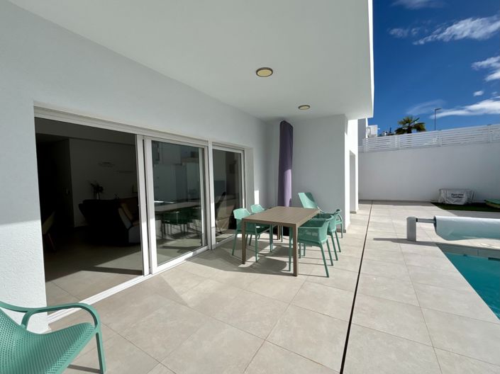 Image No.18-3 Bed Villa for sale