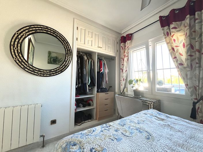 Image No.13-3 Bed Villa for sale