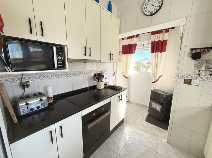 Image No.7-3 Bed Villa for sale