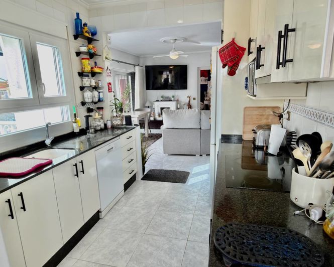 Image No.8-3 Bed Villa for sale