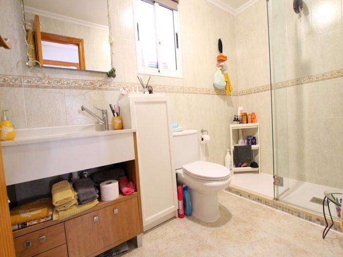 Image No.14-3 Bed Townhouse for sale