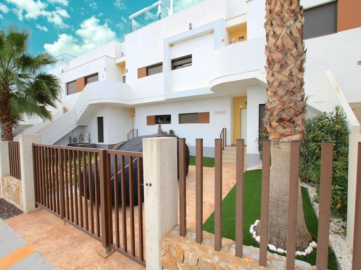 Image No.19-2 Bed Apartment for sale
