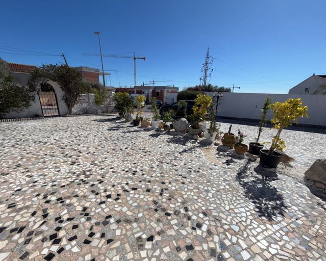 Image No.24-3 Bed Villa for sale