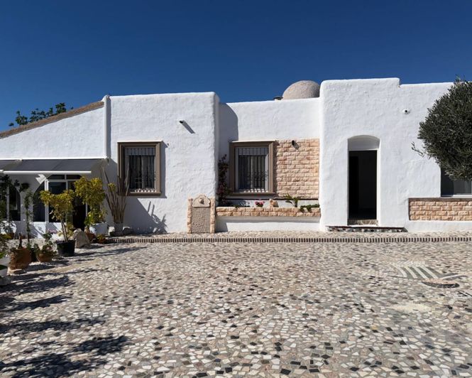 Image No.30-3 Bed Villa for sale