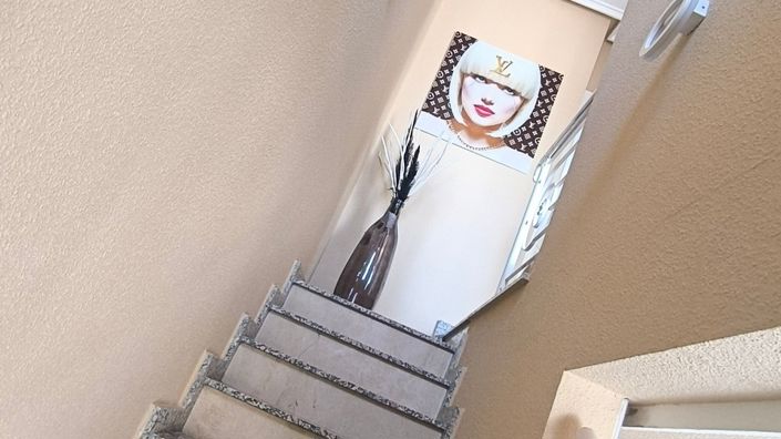 Image No.18-2 Bed Townhouse for sale