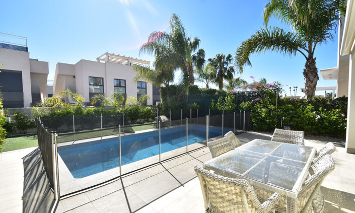 Image No.28-3 Bed Villa for sale