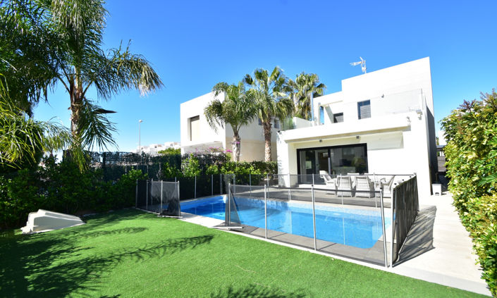 Image No.31-3 Bed Villa for sale