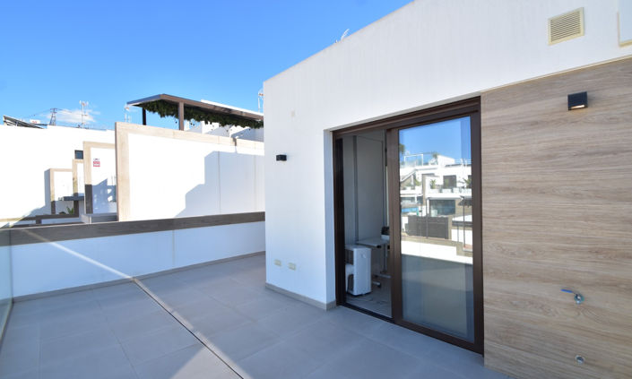 Image No.16-3 Bed Villa for sale