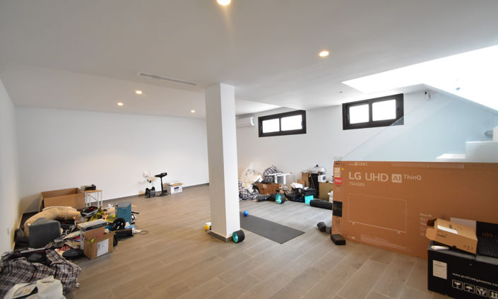 Image No.19-3 Bed Villa for sale