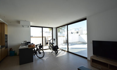 o_1jhopi83p6o01ed3kq25cnao336