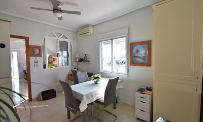 o_1jhbp5q061htgbj3i0uqnd17te6k