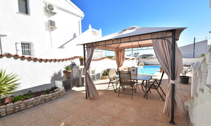 Image No.27-3 Bed Villa for sale