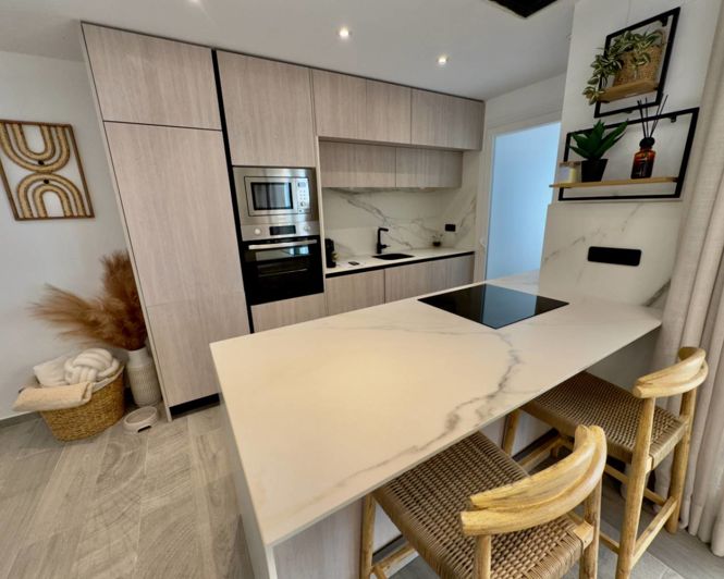 Image No.7-3 Bed Apartment for sale