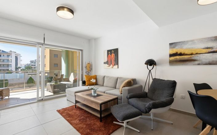 Image No.6-Apartment for sale