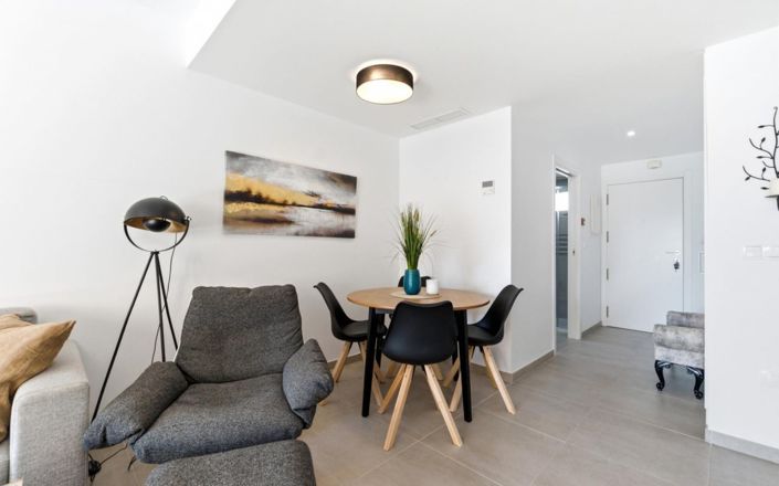 Image No.8-Apartment for sale