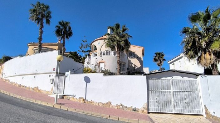 Image No.47-4 Bed Villa for sale