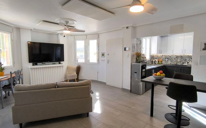 Image No.6-4 Bed Villa for sale