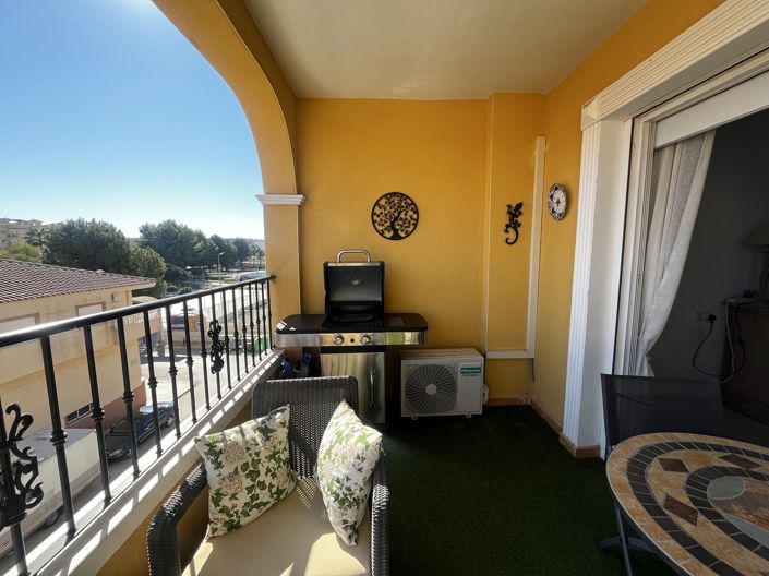 Image No.24-2 Bed Apartment for sale