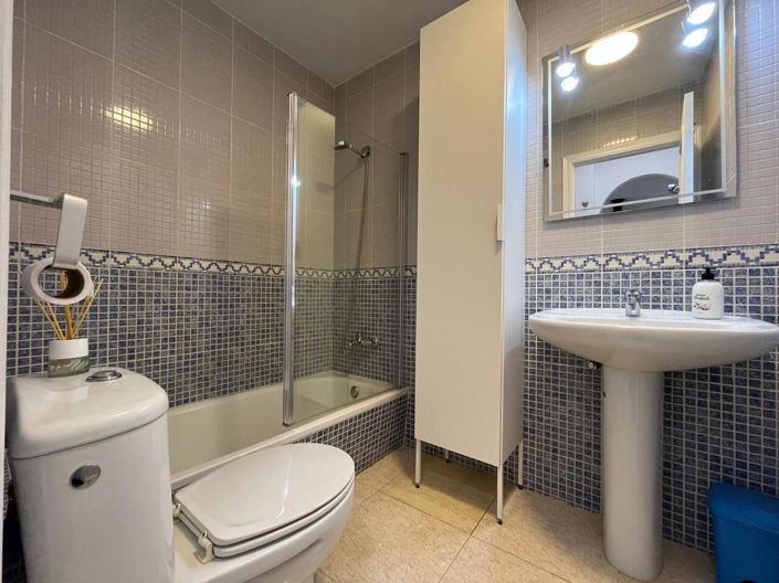 Image No.17-2 Bed Apartment for sale