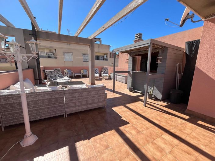 Image No.20-2 Bed Apartment for sale