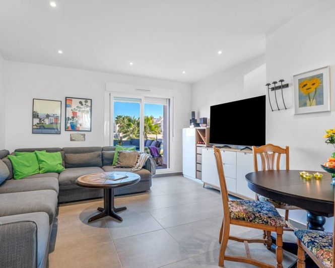 Image No.5-2 Bed Apartment for sale