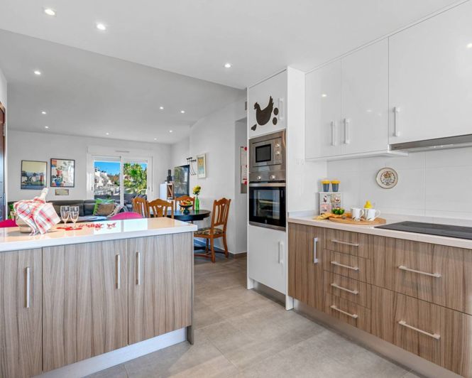 Image No.9-2 Bed Apartment for sale