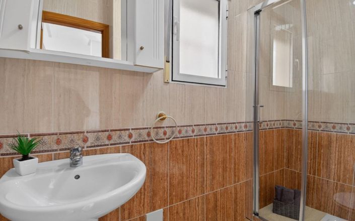 Image No.15-Villa de 4 chambres à vendre à Torrevieja