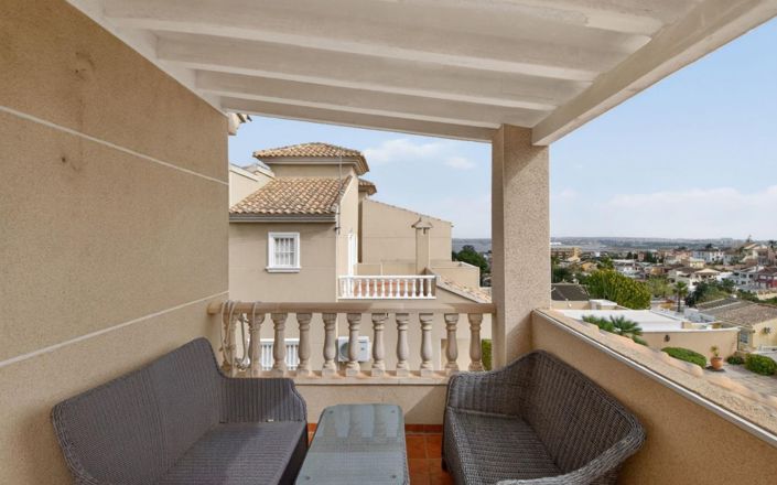 Image No.23-Villa de 4 chambres à vendre à Torrevieja