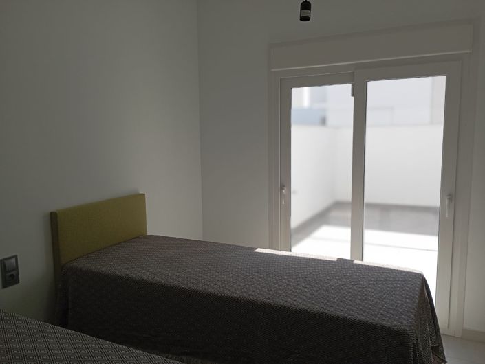 Image No.17-3 Bed Villa for sale