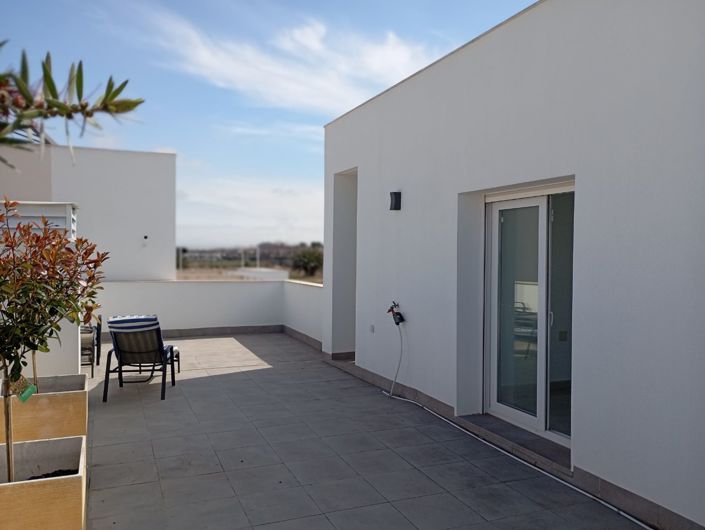 Image No.4-3 Bed Villa for sale