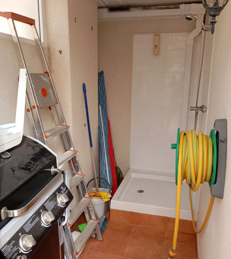 Image No.20-2 Bed Apartment for sale