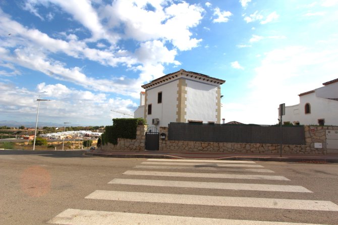 Image No.35-Villa de 5 chambres à vendre à Algorfa
