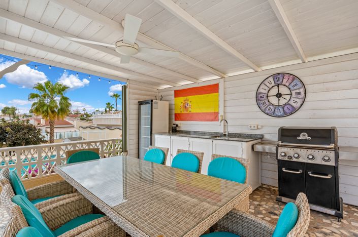 Image No.41-5 Bed Villa for sale