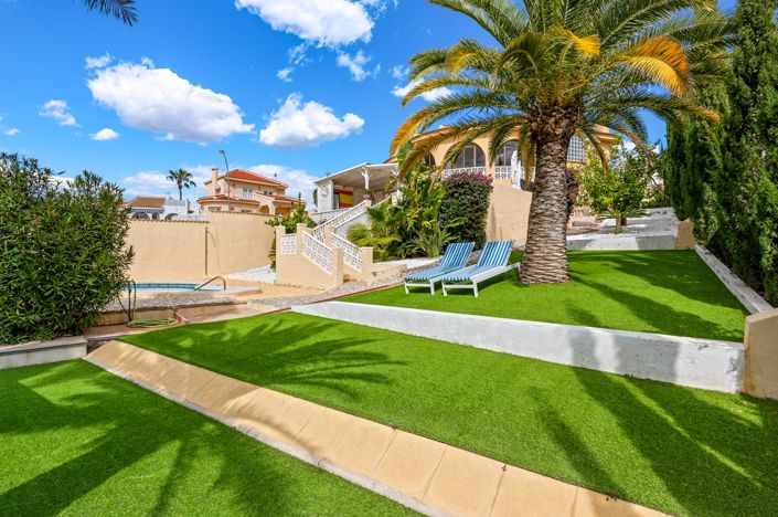 Image No.46-5 Bed Villa for sale